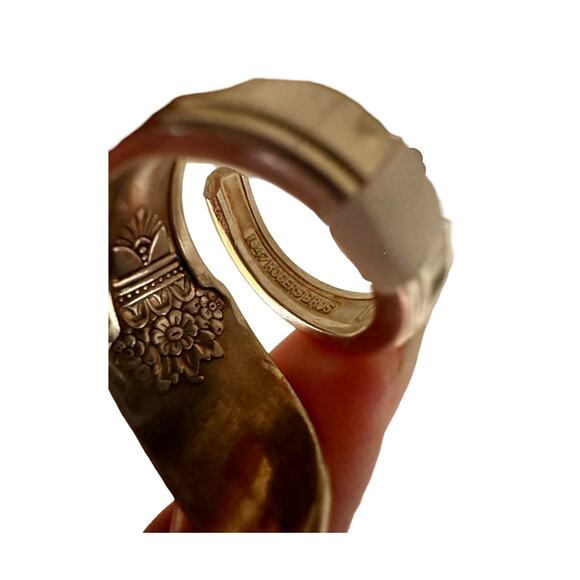 Size 8 Sterling Silver Plated Spoon Rings 1947 First Love Pattern - Picture 4 of 10
